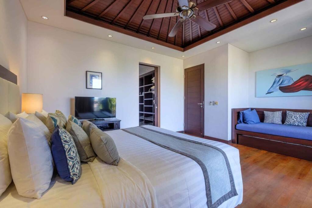 Kejora Beachfront Estate Sanur -Stunning Villa Eleven المظهر الخارجي الصورة