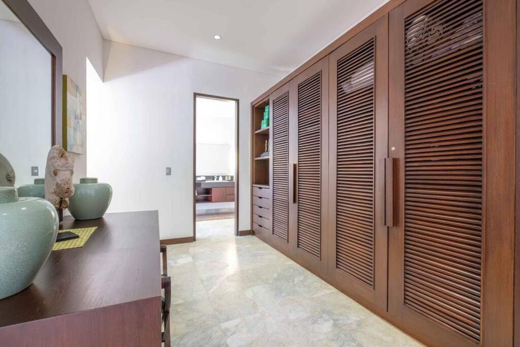 Kejora Beachfront Estate Sanur -Stunning Villa Eleven المظهر الخارجي الصورة