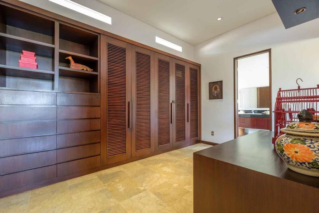 Kejora Beachfront Estate Sanur -Stunning Villa Eleven المظهر الخارجي الصورة