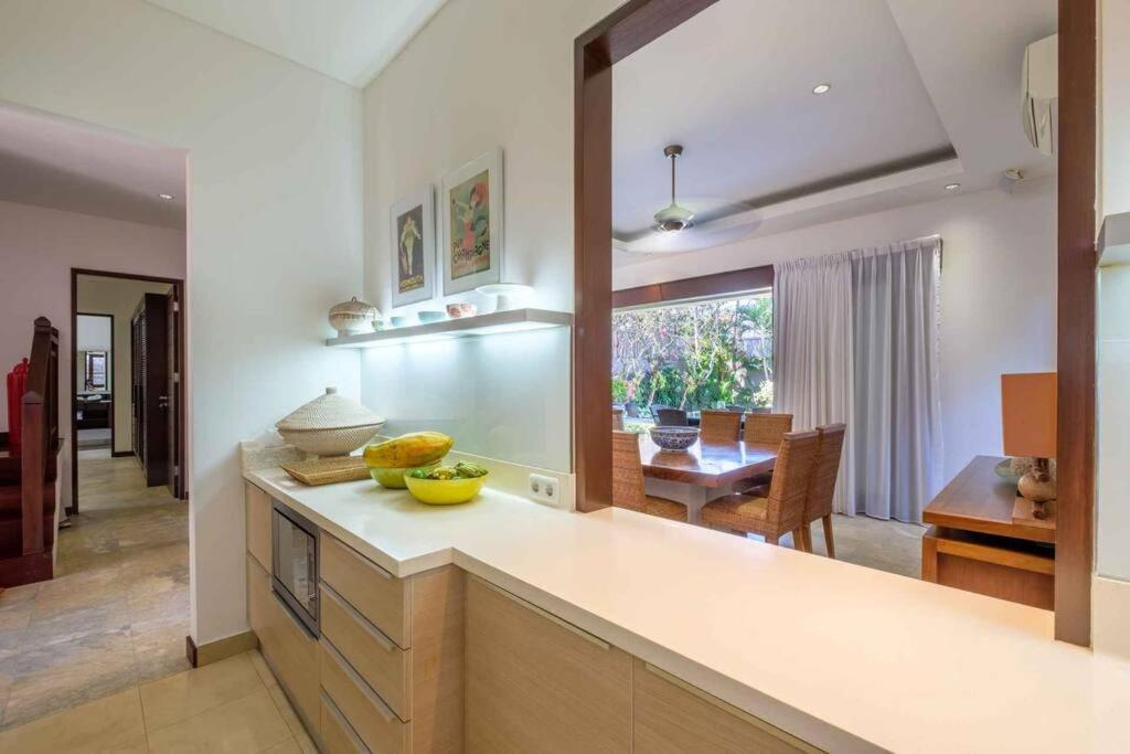 Kejora Beachfront Estate Sanur -Stunning Villa Eleven المظهر الخارجي الصورة
